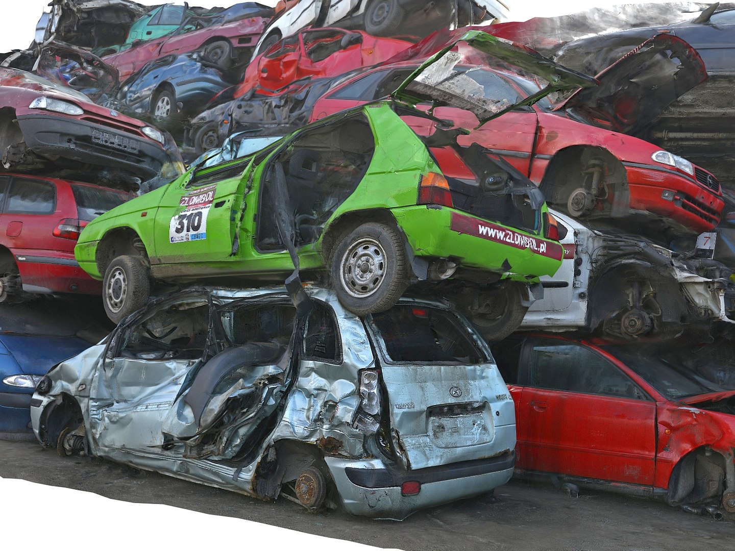 vehicle graveyard - car 3D https://p.turbosquid.com/ts-thumb/0b/LbgbXY/N1lIlupL/89780/jpg/1553553854/1920x1080/fit_q87/f3472a91eb358f8cac833d6b1578efee413c0904/89780.jpg