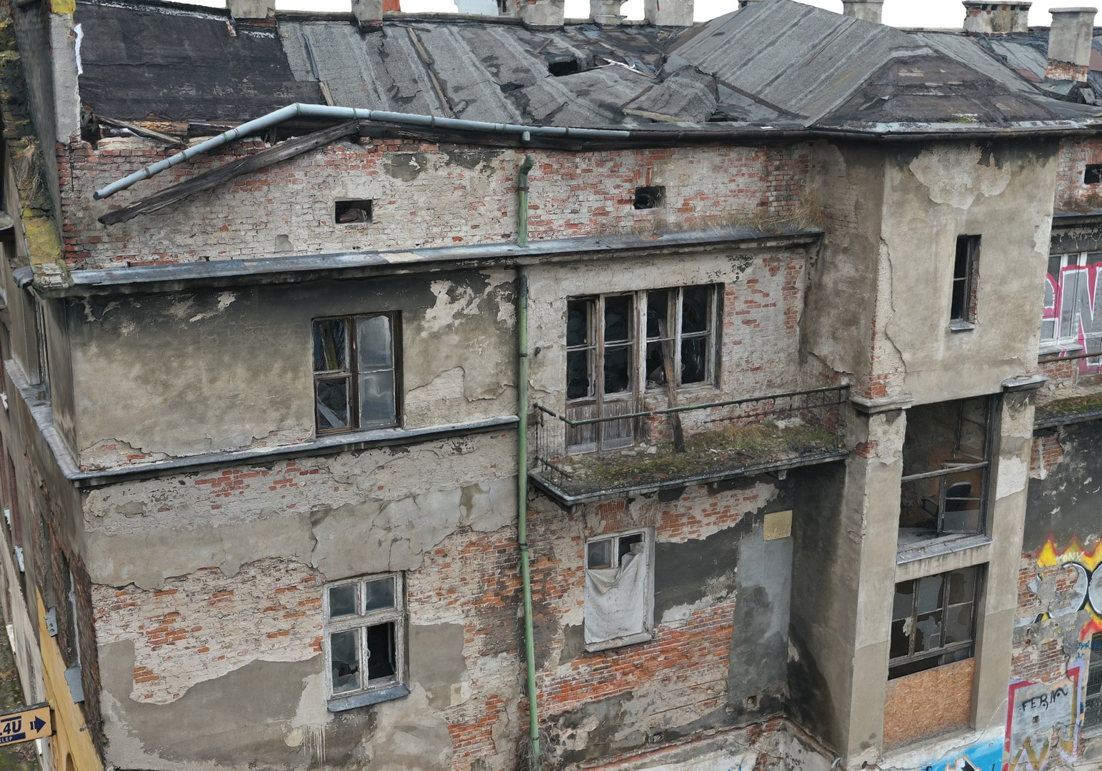 3D Demolished Building Ultra HD 16K https://p.turbosquid.com/ts-thumb/1P/2F5gld/wS/90900/jpg/1740428614/1920x1080/fit_q87/0fca9a7415c8be1586e5e533c3005ec46b24e51c/90900.jpg