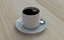 tasse de café avec assiette et cuillère