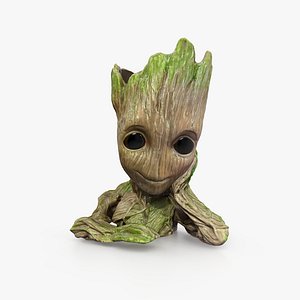 Groot Sculpture