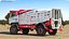 Luci accese sul camion Hino della Dakar attrezzato per Maya