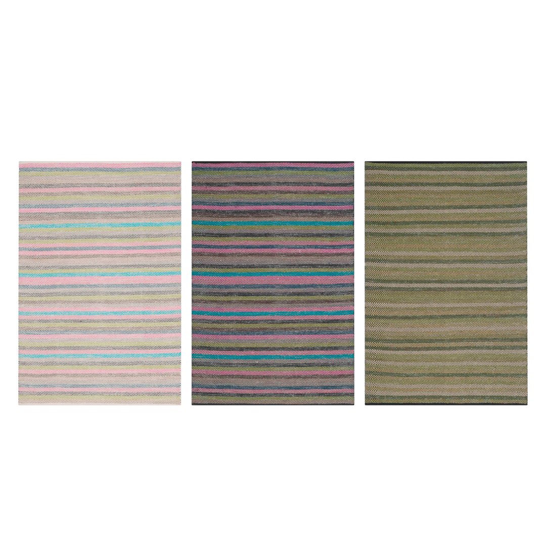 3D set rugs model https://p.turbosquid.com/ts-thumb/4i/XmnBFh/yR2cpRoI/rend_7/jpg/1566512175/1920x1080/fit_q87/5de7de86fa0fc7ab74f525d23a571e3328f572b6/rend_7.jpg