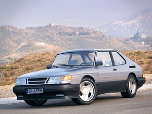 Saab 900 Combi Coupe Scania