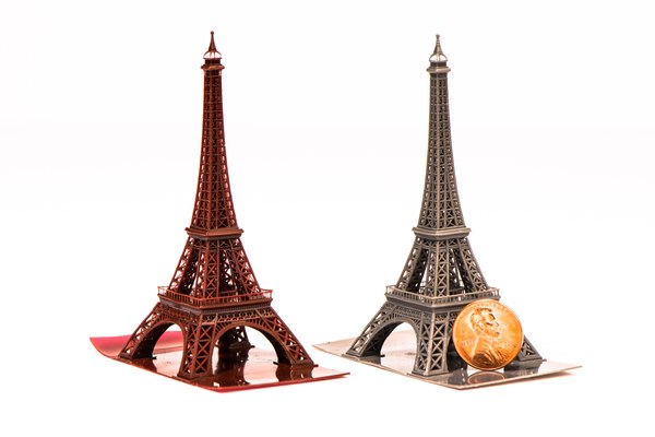 miniature eiffel tower max