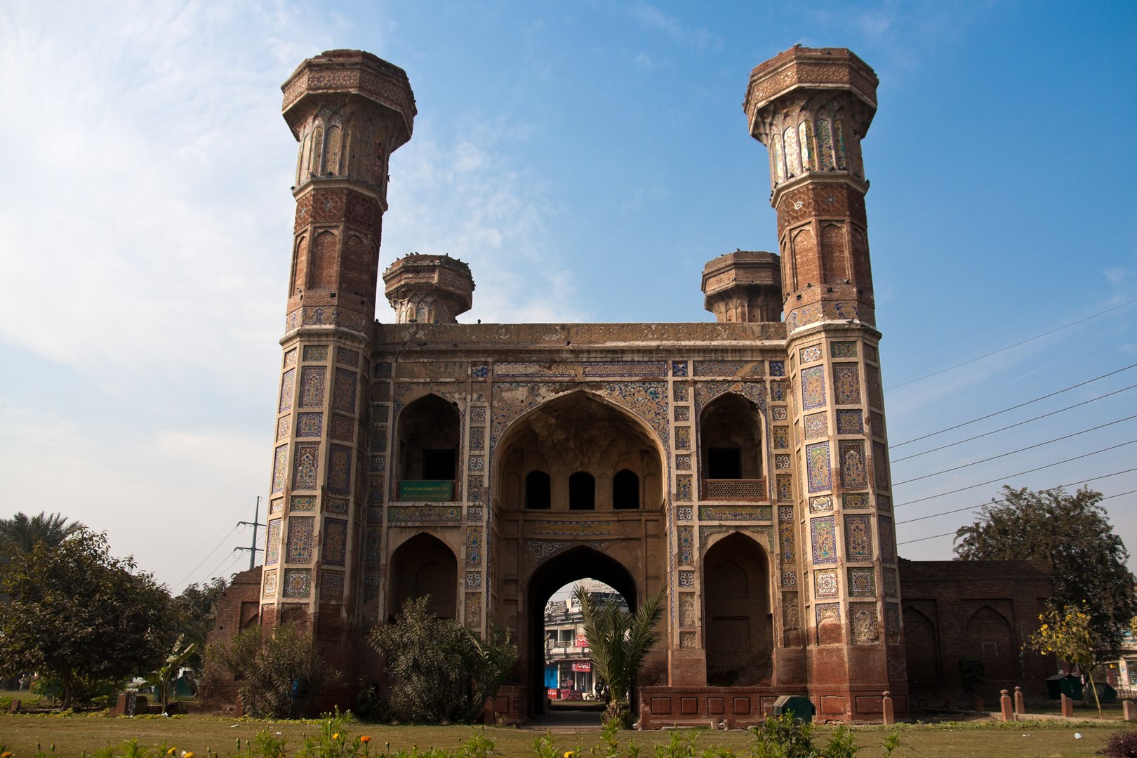 3D chauburji lahore https://p.turbosquid.com/ts-thumb/5k/D6qtYg/m76gJYxw/chauburji_front/jpg/1528530844/1920x1080/fit_q87/79d8fa1ebc75fb04571f33623b24f9912718ffa3/chauburji_front.jpg