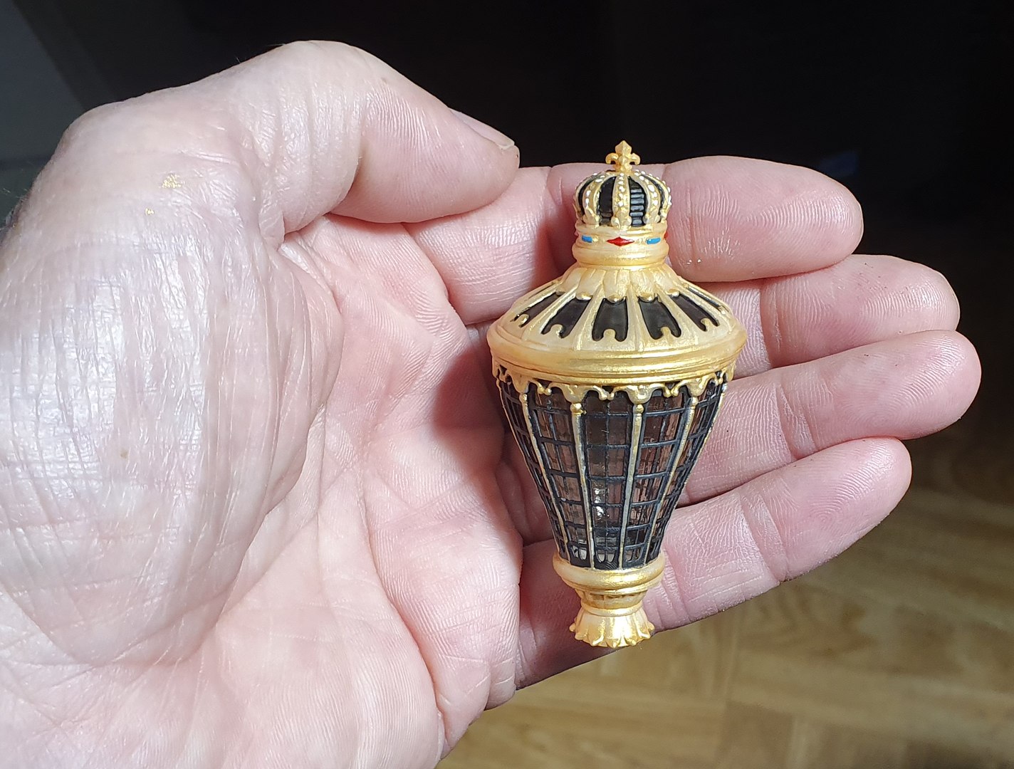 Stern lantern Ambitieux 1680 model https://p.turbosquid.com/ts-thumb/6L/nVJcM8/DV/20200205_160614_cr/jpg/1686814107/1920x1080/fit_q87/45ebf86be968e9fca042afe1bede16820c7b5413/20200205_160614_cr.jpg
