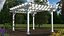 Pérgola de madera pintada de blanco