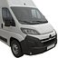 Intérieur détaillé de l'Opel Movano L3H3 2024