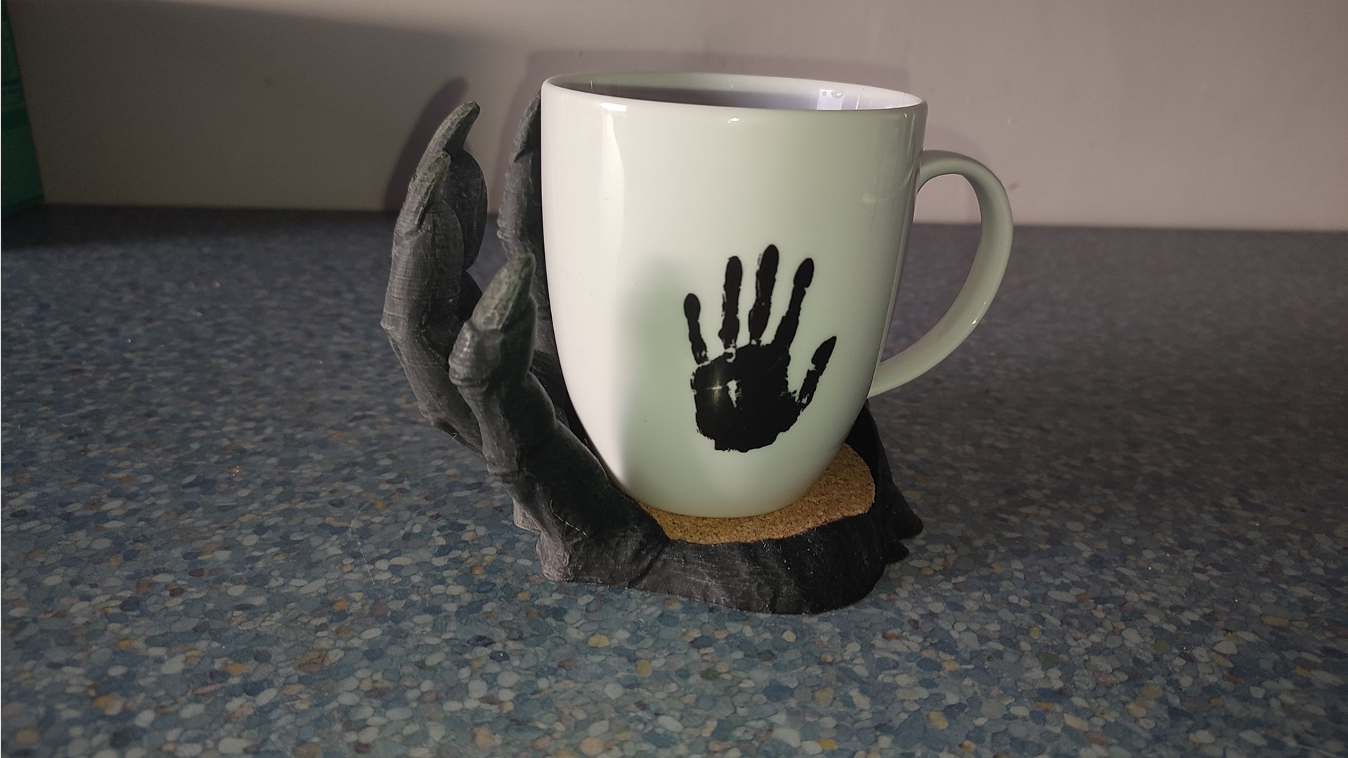 Devil Hand Halloween Cup Holder model https://p.turbosquid.com/ts-thumb/86/9KDIbR/8a/3/jpg/1666454175/1920x1080/fit_q87/002c2aff025e0df78634187b015e9824a4116893/3.jpg