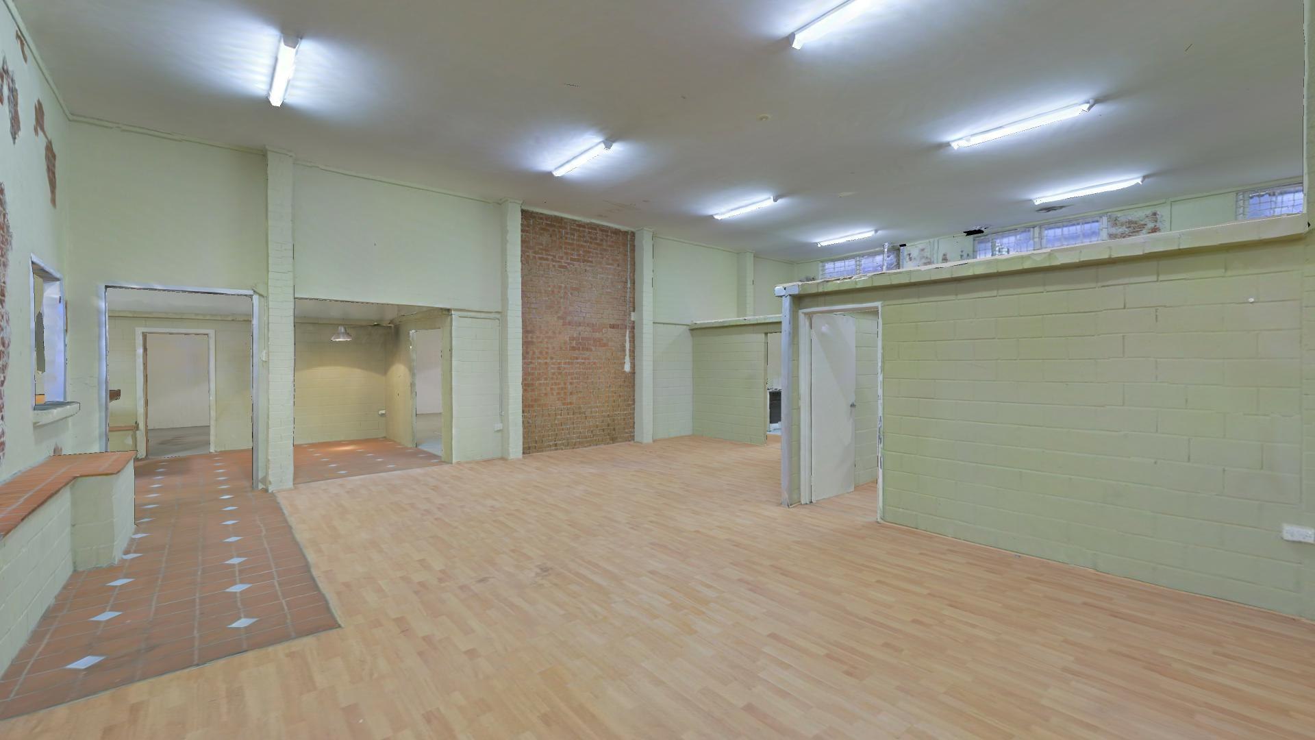 interior space architecture 3D model https://p.turbosquid.com/ts-thumb/9X/1qJvGy/s0/emptyroom_01/jpg/1611725597/1920x1080/fit_q87/fd6061b02f270e8ce44407409738984836c74bac/emptyroom_01.jpg