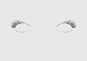 Middle Long Eyelashes