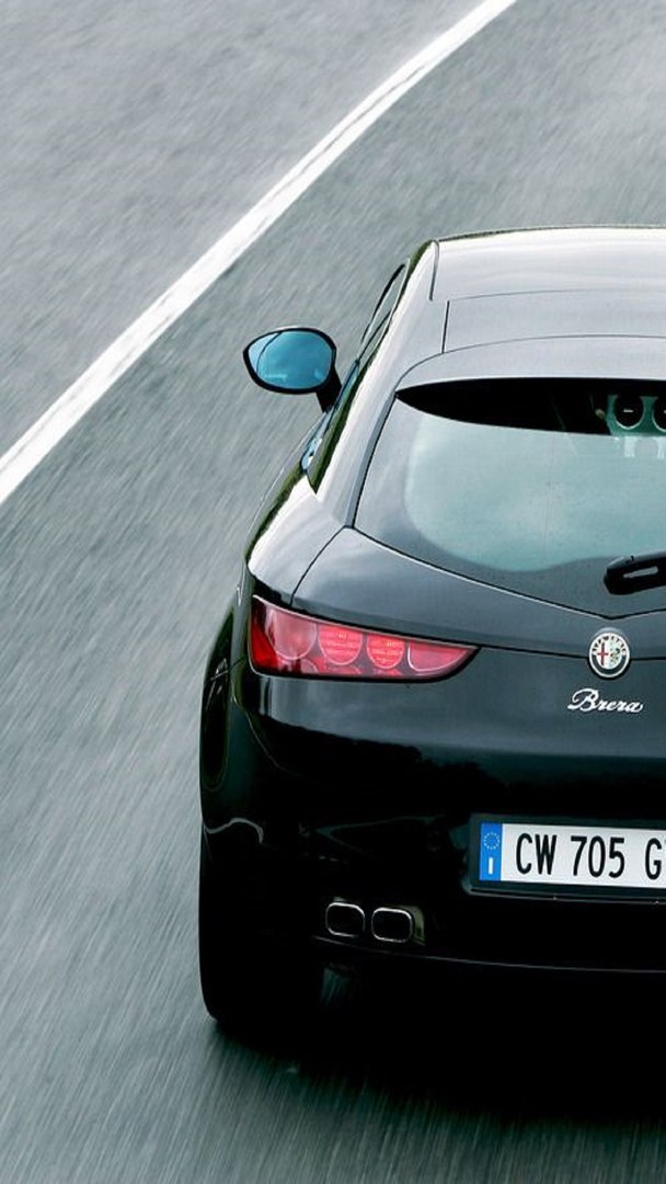 3D Alfa-Romeo-Brera model https://p.turbosquid.com/ts-thumb/AK/xgmtyT/Um/013/jpg/1633192569/1920x1080/fit_q87/3d5b1c5cc23493bea1d531eedf90c34b22acd98d/013.jpg