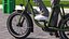 Dostawca jeździ na rowerze elektrycznym RadRunner