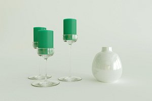 Vase and candels