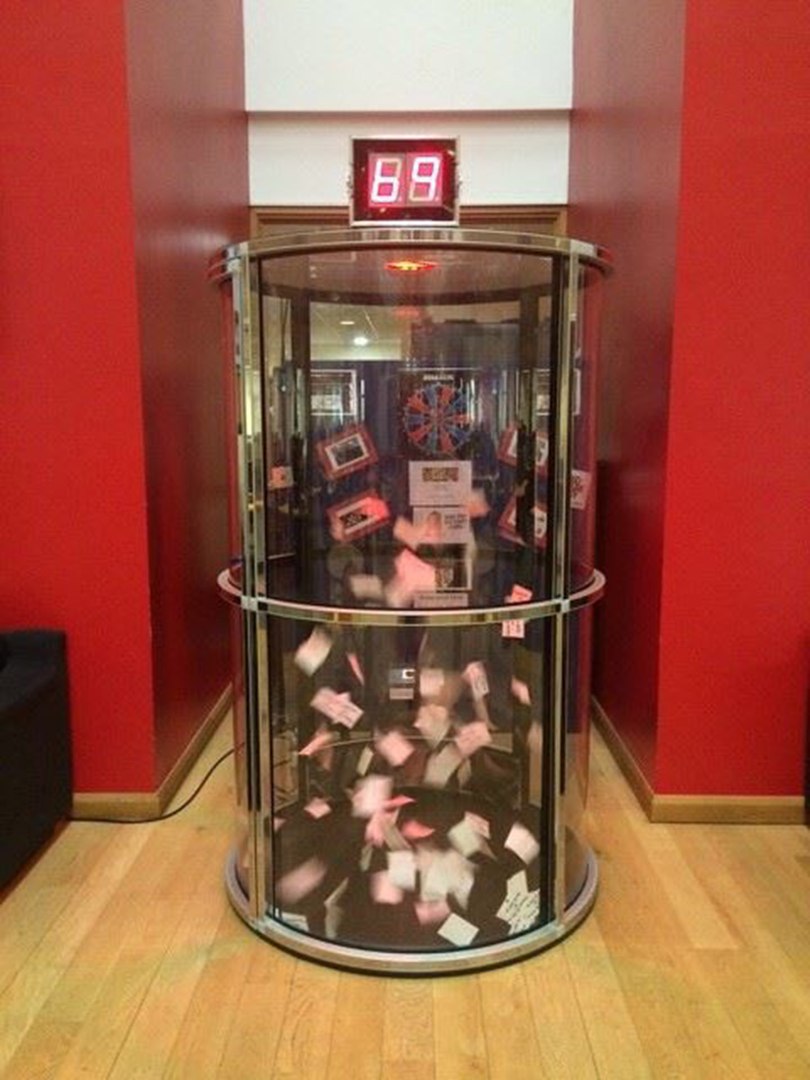 3D Cash Grabbing Machine - Cash Flow Booth - TurboSquid 2301088