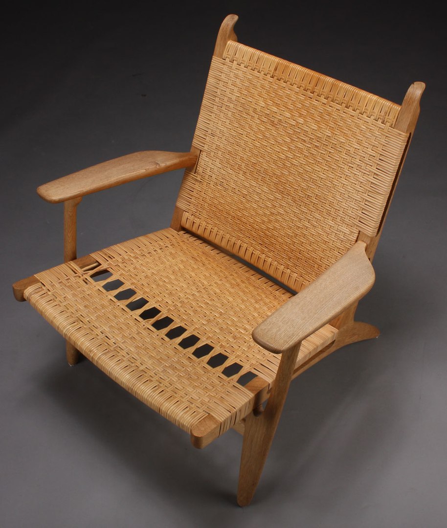 h j wegner armchair 3D model https://p.turbosquid.com/ts-thumb/Gs/IexxnM/ga3gCome/31002832/jpg/1515684798/1920x1080/fit_q87/f8b8d74cdd2b5fb93b0b26dd0d4c97e70fb1252d/31002832.jpg