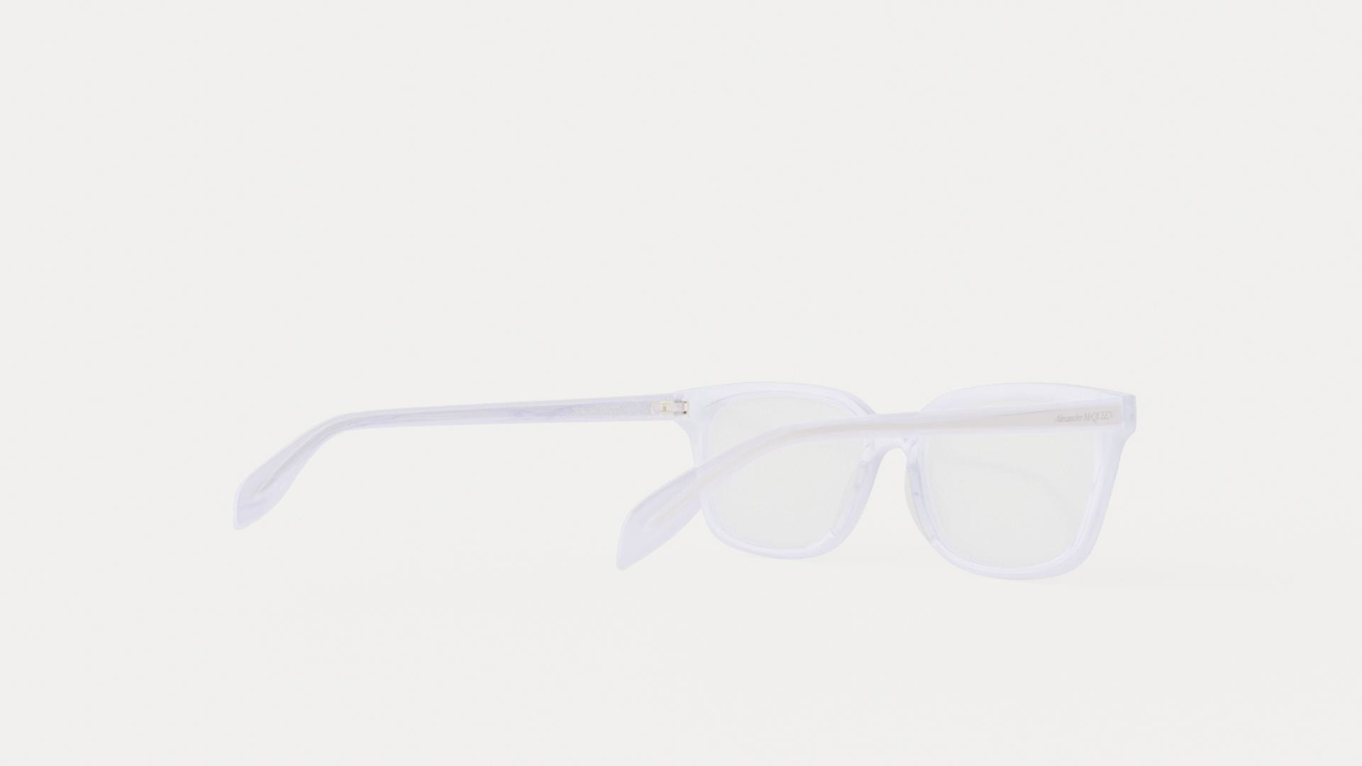 3D Alexander McQueen - AM0243O 005 Glasses https://p.turbosquid.com/ts-thumb/H3/qAjcZV/vu/preview_3/jpg/1712643057/1920x1080/fit_q87/a4ee87c45007e02db7b7cd6bf6d186c188fc4605/preview_3.jpg