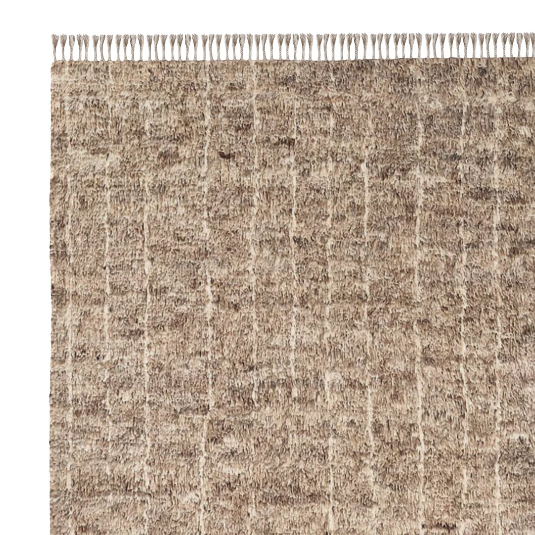KAMI WOOL RUG B 3D model https://p.turbosquid.com/ts-thumb/Hi/YrpLjS/Fi/picture4/jpg/1707052057/1920x1080/fit_q87/b8f087c6eba6f46207406ff71b4a7273c2da94e6/picture4.jpg