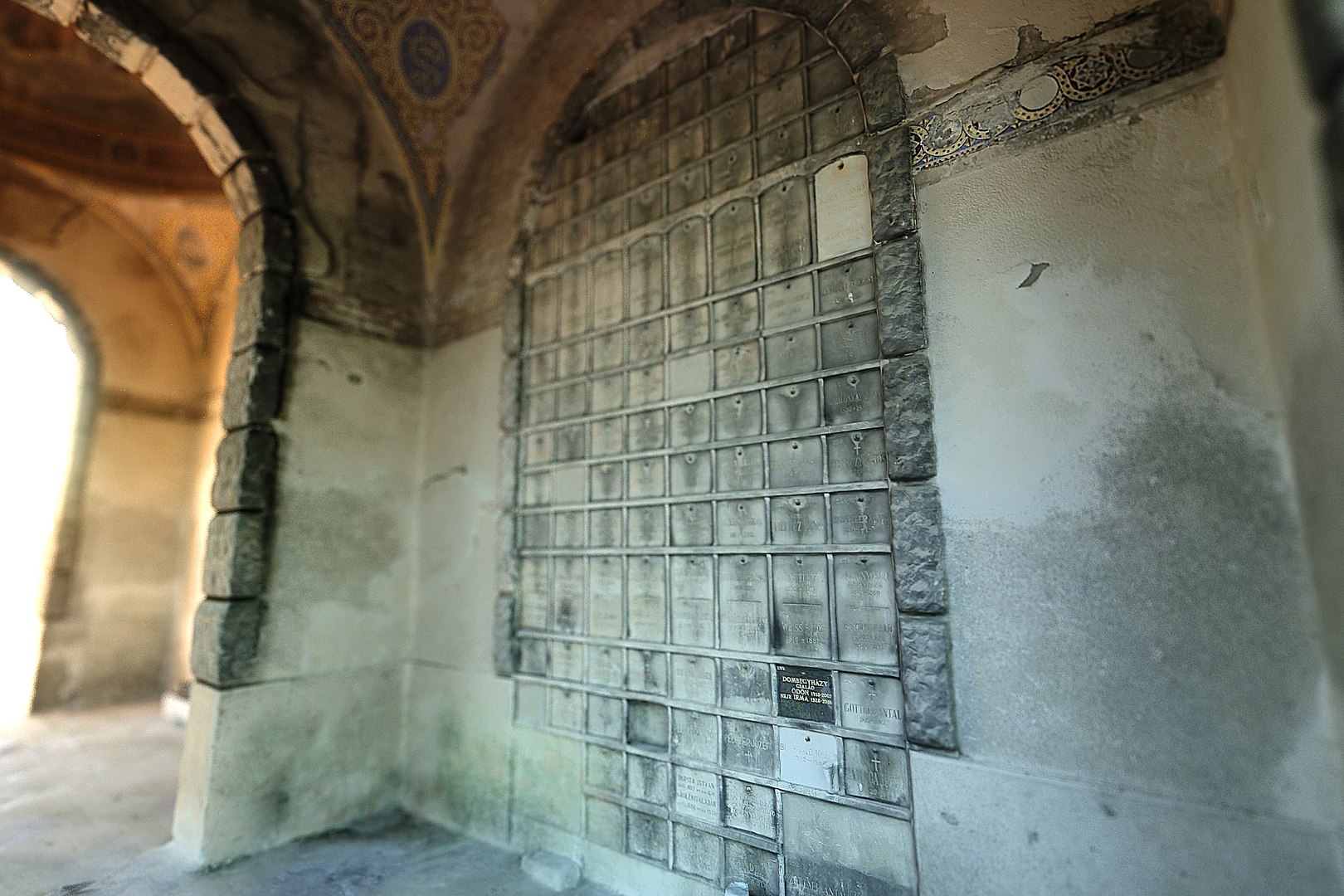 3D cemetery mausoleum model https://p.turbosquid.com/ts-thumb/Hk/xaEV22/5R36u5HA/77678/jpg/1599610459/1920x1080/fit_q87/aa089011bdb4b9d7d3287b5baa0f50486f44a968/77678.jpg