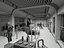 Modelo 3D del interior de una tienda de ropa de estilo industrial