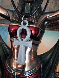 3D ankh cross necklace print