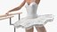 Bailarina con barra de ballet portátil montada