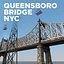 Ponte de Queensboro com bonde da ilha de Roosevelt
