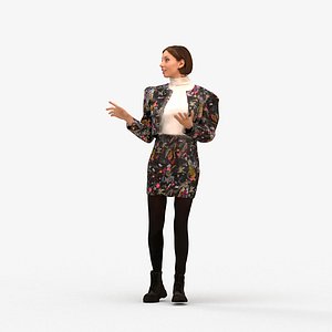 00532Eva004 - Adult Caucasian woman walking and talking in transitional seasonal clothing