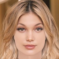 Olivia Holt Head - No Hair - Low poly head for game