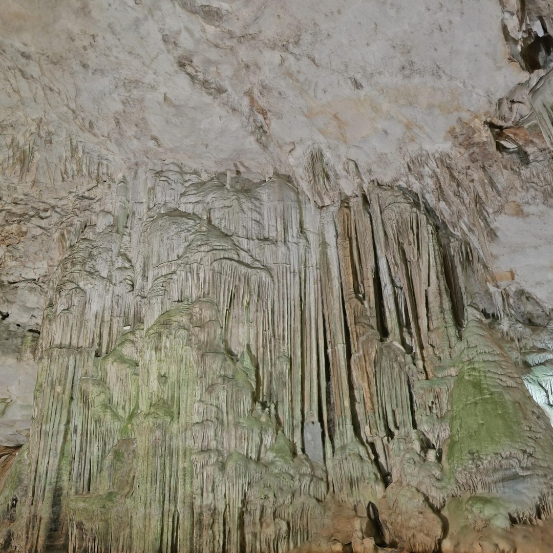 3D Neptune Cave https://p.turbosquid.com/ts-thumb/Kd/7GycIW/T5/76786788/jpg/1647991486/1920x1080/fit_q87/913fd47f22853d8b2ead4b22d236f40c1c37bc6f/76786788.jpg