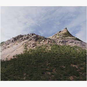 Big Rugged Mountain - 3D PBR Model
