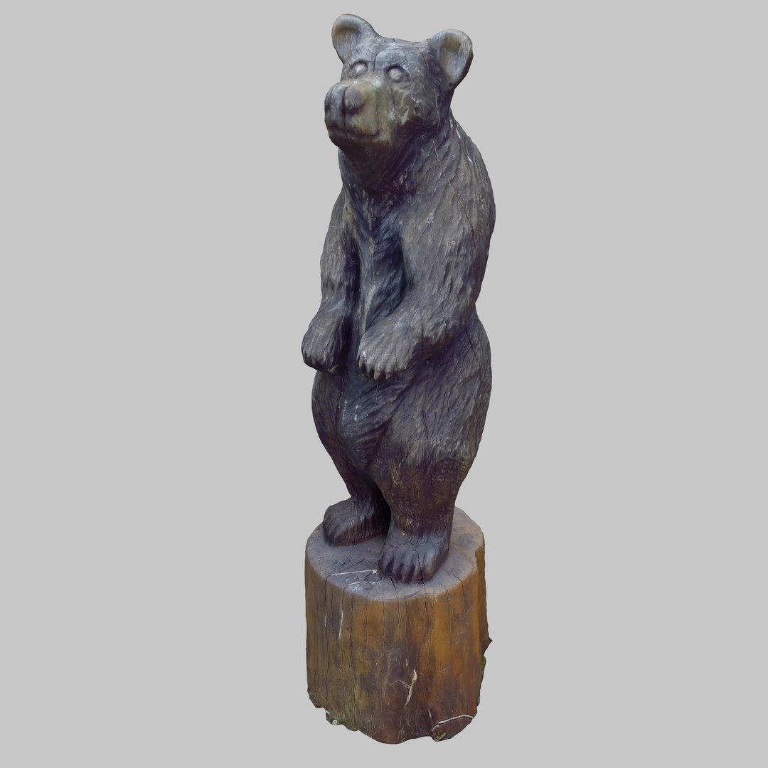 bear wooden sculpture