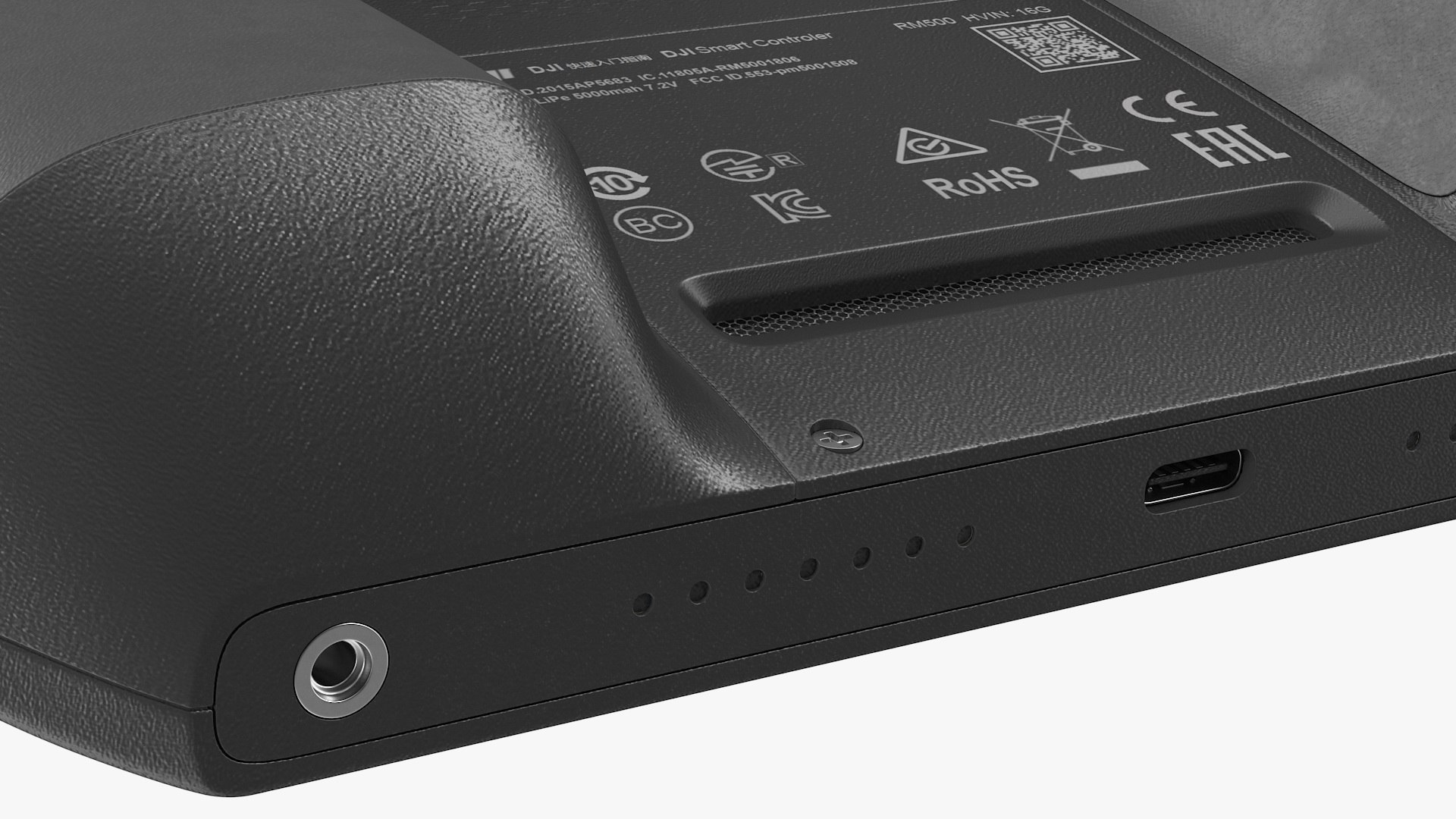 3D dji smart controller https://p.turbosquid.com/ts-thumb/MN/HGJVxk/MjAq8vp9/djismartcontroller3dsmodel016/jpg/1600988529/1920x1080/fit_q87/2af7eeedf7e08f8af50f67e0660bf64a42ca4596/djismartcontroller3dsmodel016.jpg