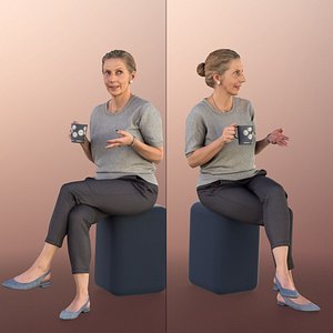 11257 Bridget - Sitting Elderly Woman Drinking Tea And Talking