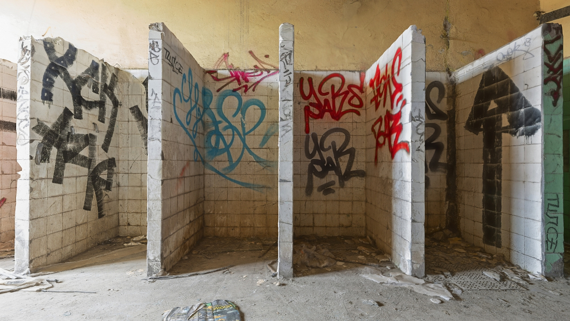 abandoned factory 24k 3D model https://p.turbosquid.com/ts-thumb/NF/h9JGBr/aTwnexsI/0000/jpg/1497697267/1920x1080/turn_fit_q99/d805bd4c99037fcf851a598ebf4f82f2aa6972e9/0000-1.jpg