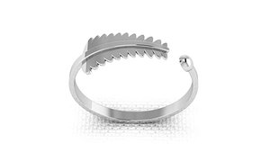 Jewelry ring in the form of leaves made of silver  print