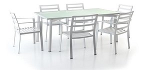 max outdoor table