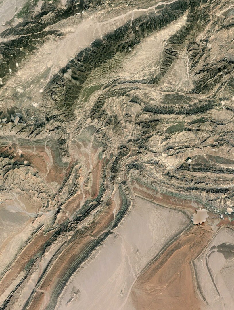 terrain obj https://p.turbosquid.com/ts-thumb/Qk/t6eXa7/zpSP4ht9/terrain_render_11/jpg/1458221702/1920x1080/fit_q87/c8bc3e9cac20b4687610c51e25ad17f79f3abb57/terrain_render_11.jpg