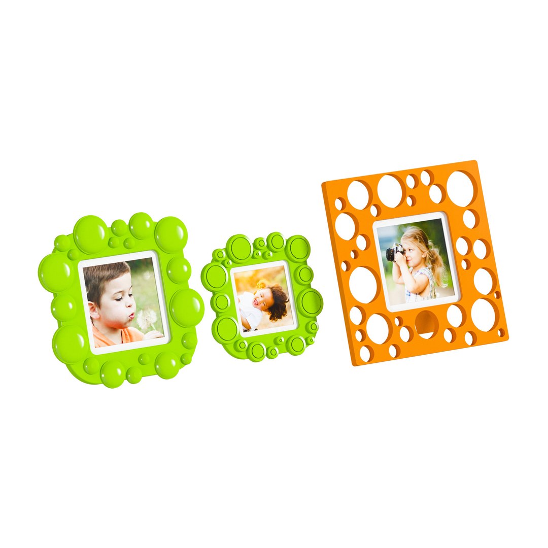 3D photoframes posters model https://p.turbosquid.com/ts-thumb/RC/lFsXmI/Yg/l3dv05g06_photoframes_posters_1_prw_ts_dtl206_1920x1920px/jpg/1637184488/1920x1080/fit_q87/8ab09814274485492bbbf3658beac2327c61c913/l3dv05g06_photoframes_posters_1_prw_ts_dtl206_1920x1920px.jpg