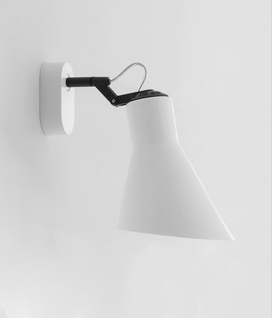 taia wall light 3D model https://p.turbosquid.com/ts-thumb/Rd/hfrz3q/scihLV2S/88m/jpg/1506096320/1920x1080/fit_q87/a9ced3a81e2e715e6413fa7d8e795f6d1fbc7322/88m.jpg