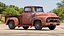 Vecchio camioncino arrugginito Ford F100