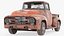 Vecchio camioncino arrugginito Ford F100