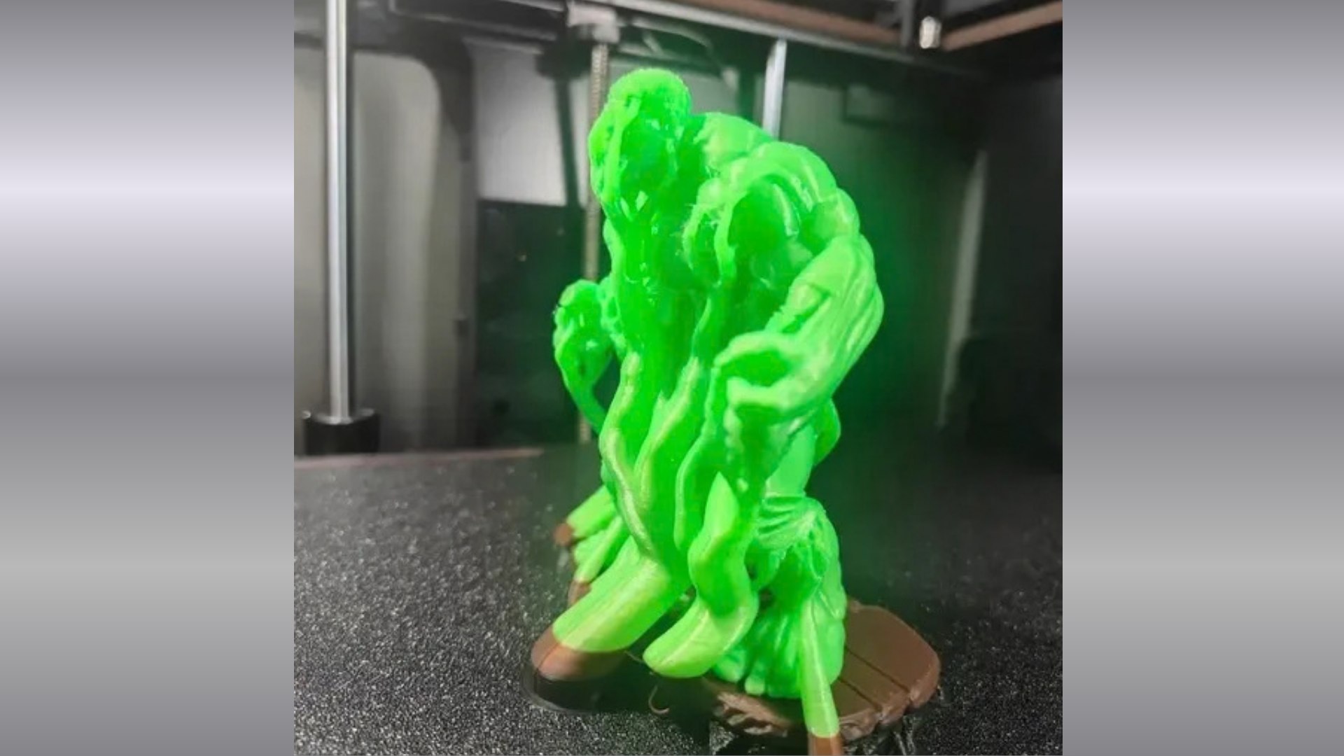 Incredible Hulk 3d Print Model 3d Printable Statue Stl Obj 3D Model ...