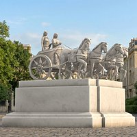 Classical Four Horse Chariot Statue on Pedestal