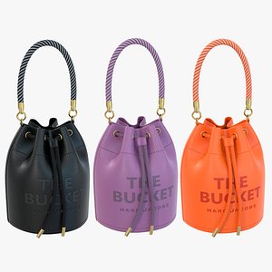Marc Jacobs Bucket Bag model