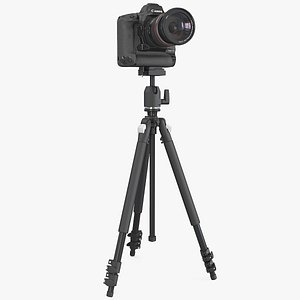 Canon 1DX with Zoom Lens 24 70 on Tripod