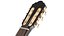 Guitarra acústica negra detallada