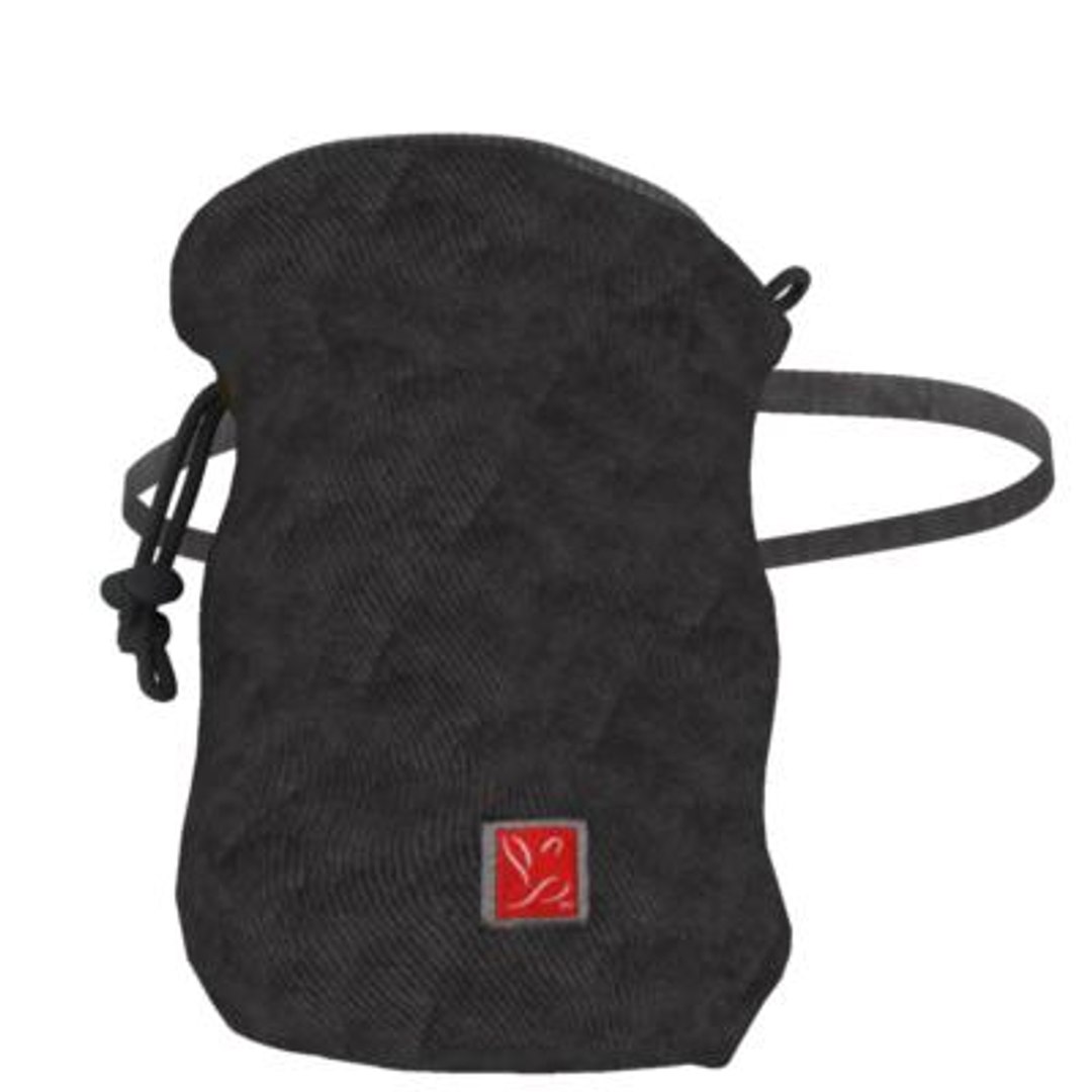 3d model chalk bag https://p.turbosquid.com/ts-thumb/UF/RrpzSs/2Oh5AP5M/render01/jpg/1267041126/1920x1080/fit_q87/29927be34e7c3c54813546b66a357ec8498983df/render01.jpg