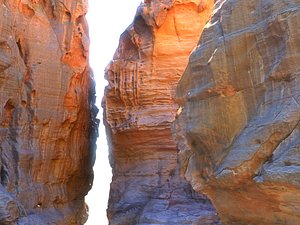 Petra Canyon Ultra HD 16K (2)