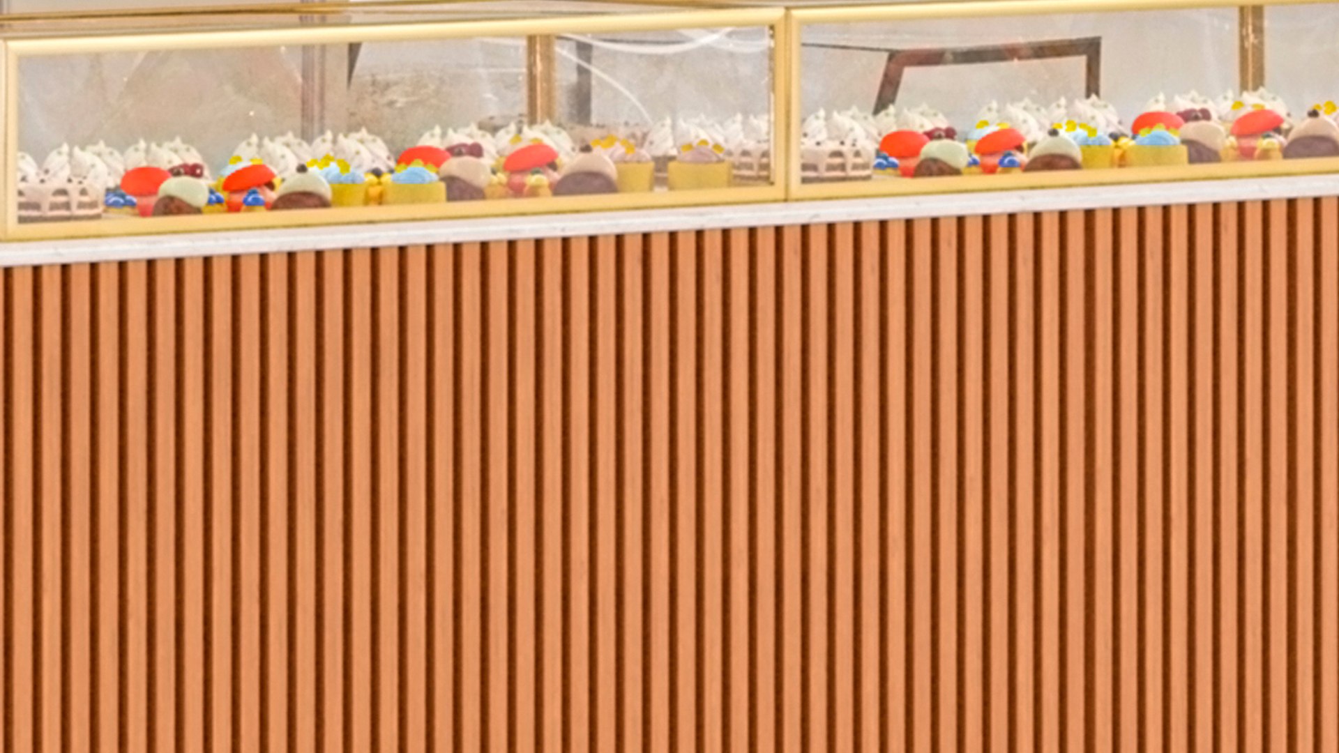 Coffee point with dessert display 3D https://p.turbosquid.com/ts-thumb/Vc/83iEwk/91/5/jpg/1682347331/1920x1080/fit_q87/ca65a81e3aa7e60b59a0d6d9ea2ee93d4aa9f8ea/5.jpg
